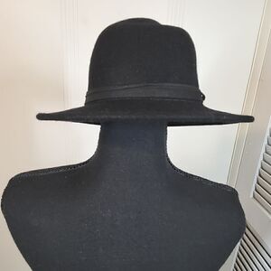 Nine West Women's Wool Hat